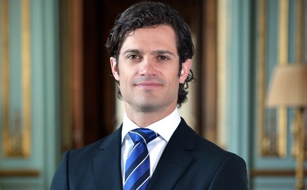 His Royal Highness Prince Carl Philip of Sweden Attends an Award Ceremony. (VIDEO)