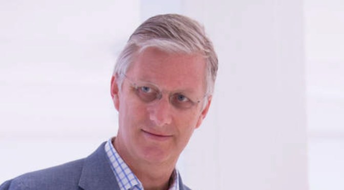 His Royal Highness Prince Philippe of Belgium Goes for a Jog. (VIDEOS)