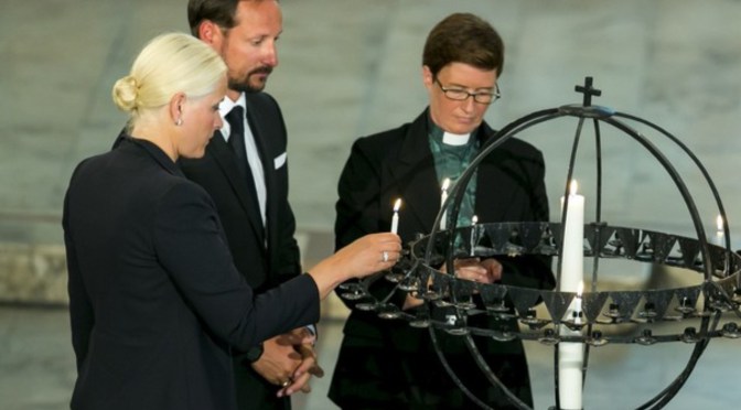 TRHs Crown Prince Haakon and Crown Princess Mette-Marit of Norway Attend a Memorial Service in Oslo. (VIDEOS)