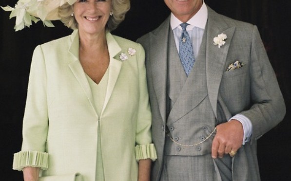 TRHs The Prince of Wales and The Duchess of Cornwall Visit the Mary Rose Museum. (VIDEOS)