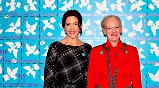 (VIDEO) HM Queen Margrethe II of Denmark Attends an Unveiling.