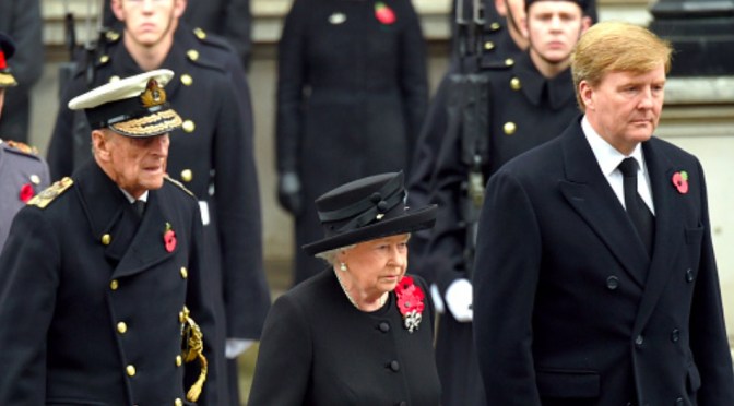 (VIDEOS) British and Dutch Royals Attend Remembrance Sunday at the Cenotaph.
