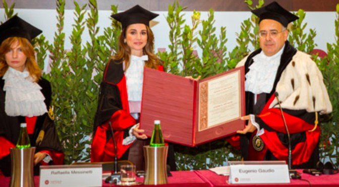 (VIDEO) Her Majesty Queen Rania of Jordan Receives an Honorary Doctorate.